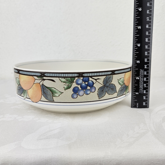 Mikasa Intaglio Garden Harvest Serving Bowl - Picture 15 of 15